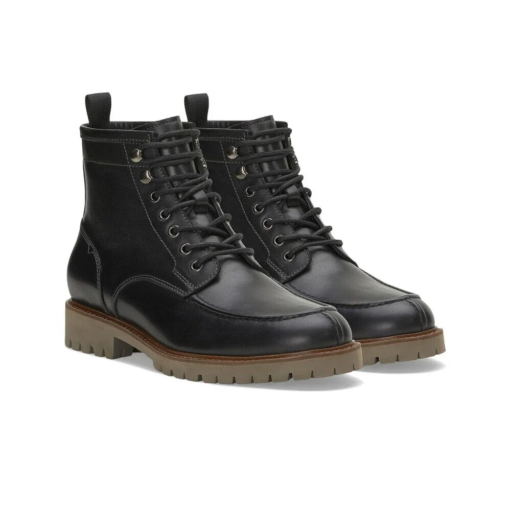 Vince Camuto vince camuto